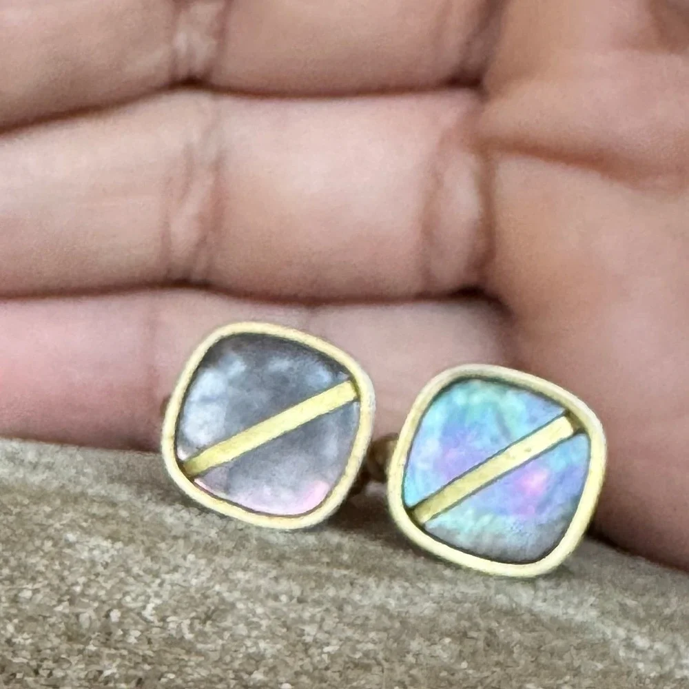 Vintage Swank Black Mother Pearl Abalone Cufflinks Gold Tone Diagonal Bar MCM